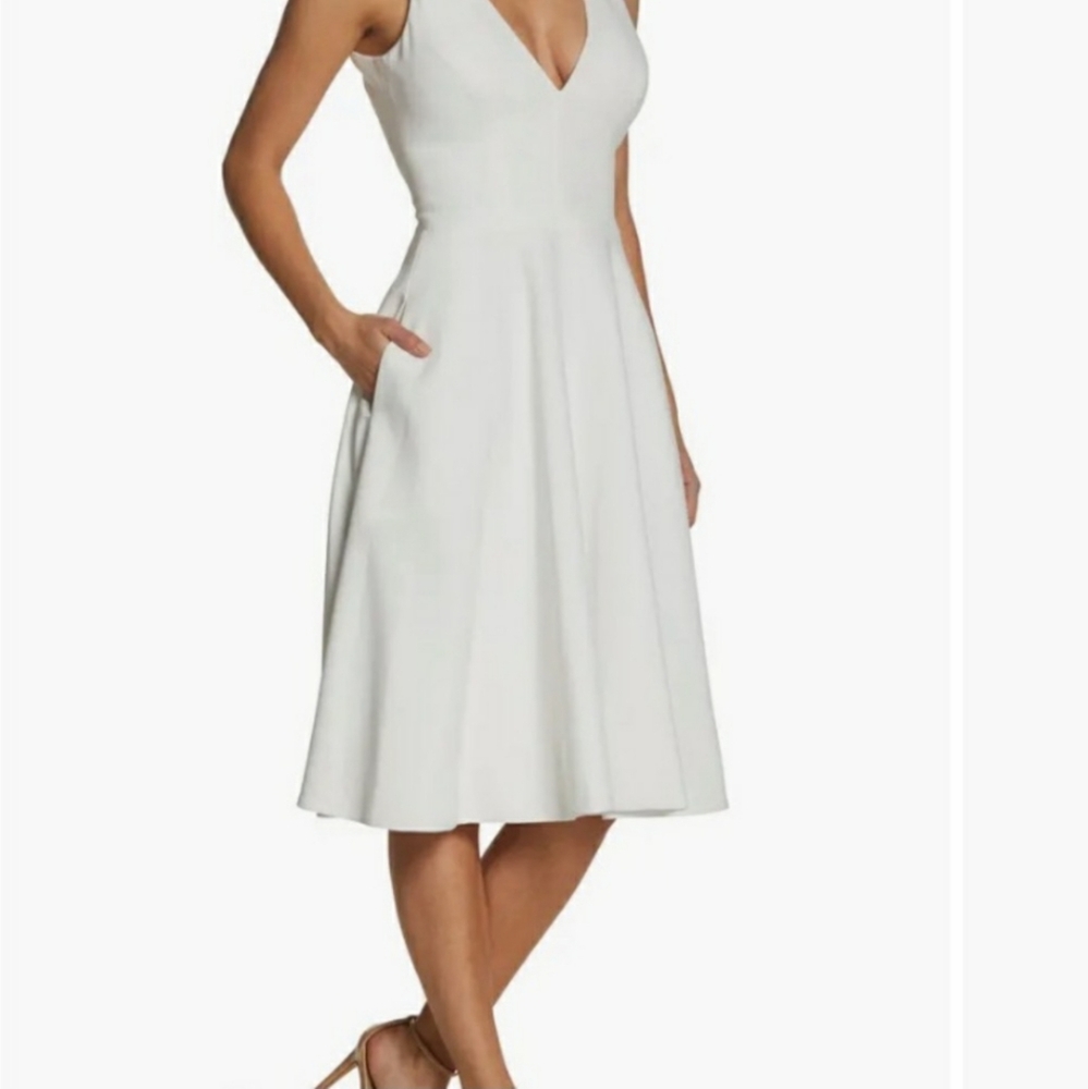 Dress The Population Catalina Fit & Flare V-Neck Sleeveless Crepe Dress White S - Picture 3 of 16